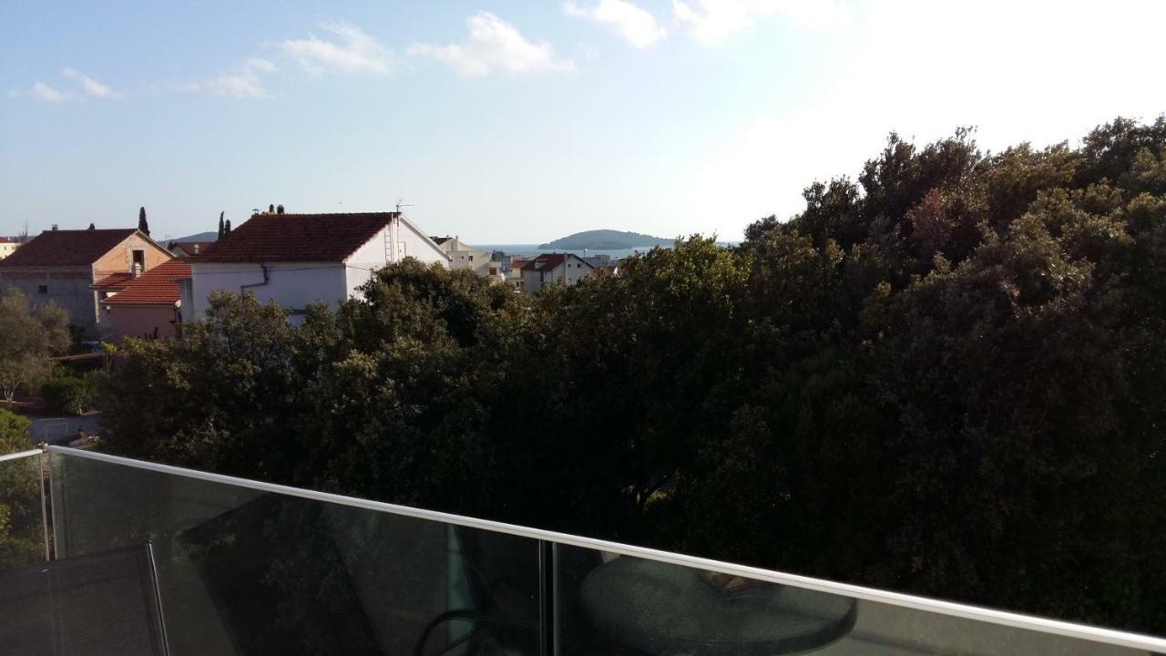 Apartments Durda شيبينيك المظهر الخارجي الصورة